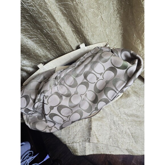 Vintage Coach Legacy Pebbled Leather Tote – Style L043-5056 – Creamy Buttery Tan - Picture 16 of 16